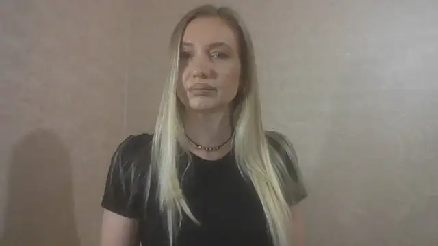 NoirEnigma online show from April 14, 8:31 pm