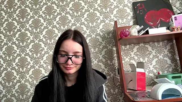holoris online show from May 2, 11:13 am
