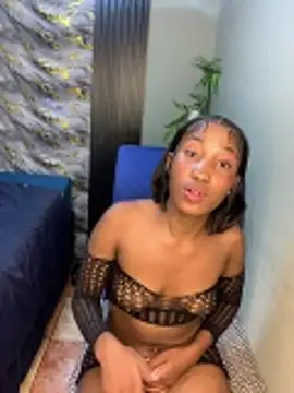 Petite BUNNYWORXXX online show from April 15, 7:58 pm