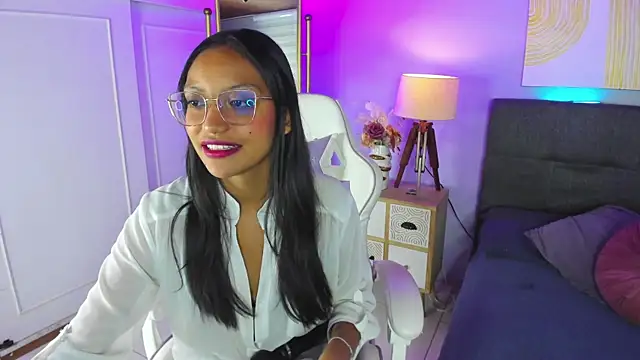 miel ambar online show from June 3, 2:33 pm