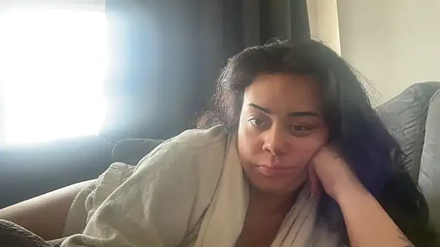 asianbbygyal online show from April 14, 11:21 am