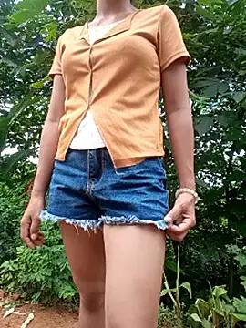Elena Mia online show from June 21, 9:35 am