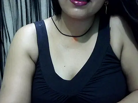 Sexy Mahekk online show from June 10, 8:02 am