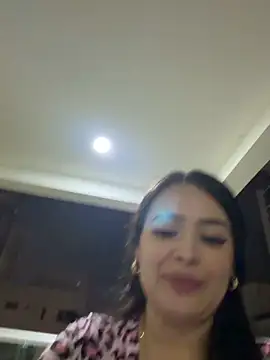 Sara fun online show from May 31, 1:00 am