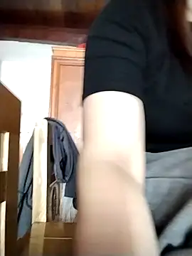 Lick-cum online show from April 17, 1:51 am