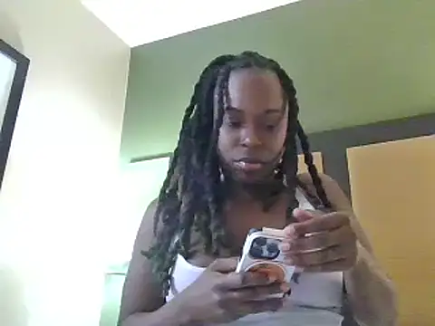 Delicious94 online show from April 15, 6:08 pm