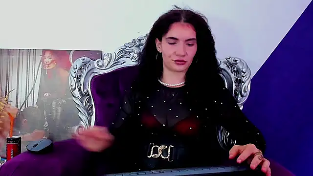 MistressKasandra online show from July 11, 4:56 am
