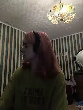 amberrrdolll  online show from June 20, 12:14 am