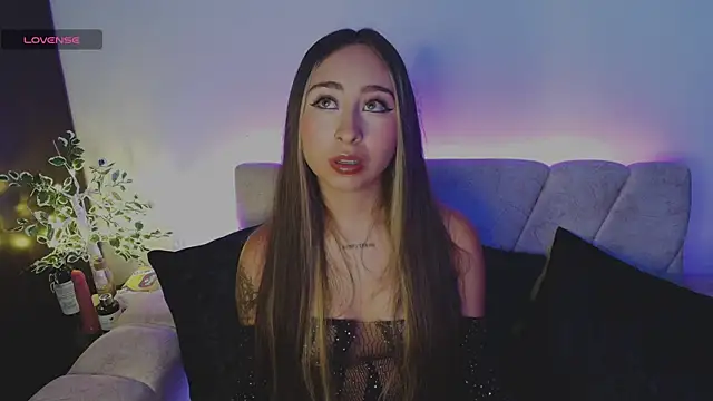 Cloe martinezz  online show from May 20, 12:29 am