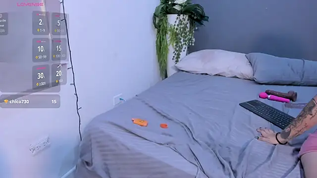 susuya-doll online show from May 10, 3:03 pm