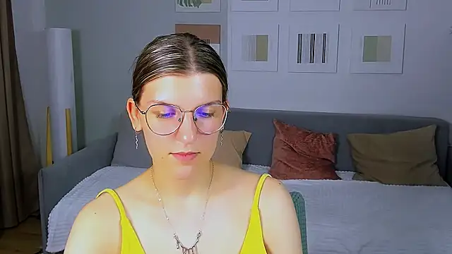 AnnaThorne online show from May 30, 11:52 am