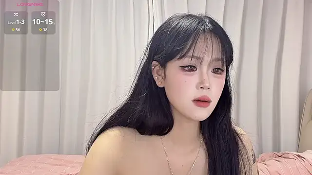 susu-180 online show from April 19, 2:06 pm