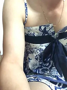 -Hanna  online show from May 1, 1:47 pm