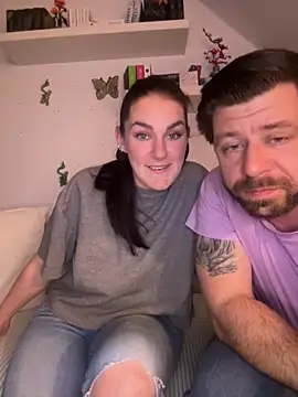 Hasi und Baerchen online show from April 17, 7:16 pm