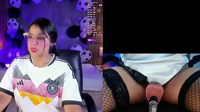 LuciaReid online show from June 23, 1:53 pm