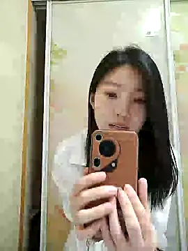 duozhi125216 online show from April 19, 1:00 pm