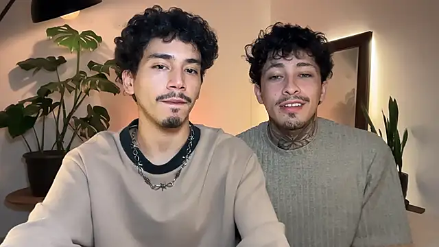 Noah and Steven online show from June 1, 2:57 am