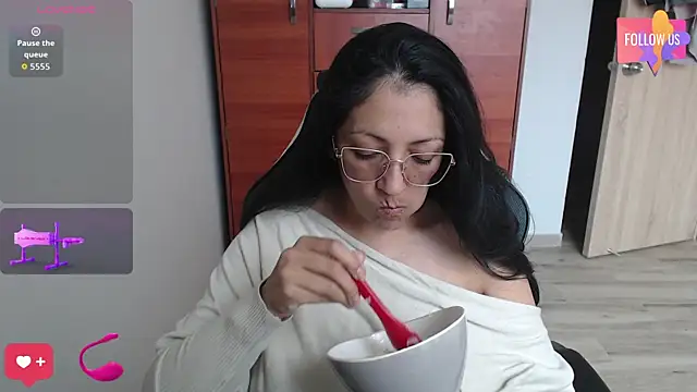 Melissaleehot online show from July 22, 8:43 pm