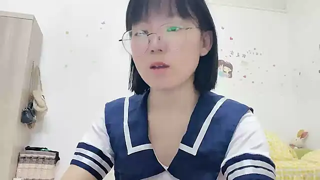 Belle-LL online show from May 30, 3:53 pm