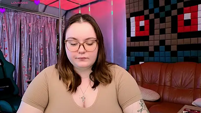CatherineClaire online show from May 25, 4:50 pm