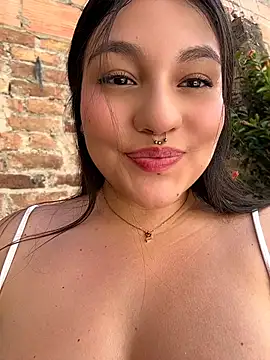 emily gv1 online show from June 1, 7:04 pm