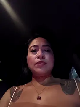 Mia collinslove online show from April 22, 10:34 am