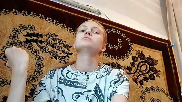 LunaLaday online show from July 1, 3:06 am