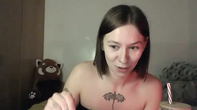 JuicyErika online show from May 24, 11:03 pm