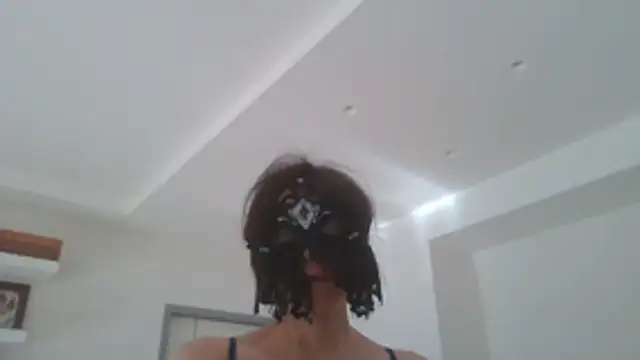 HelenTiAscolta online show from May 29, 3:43 pm