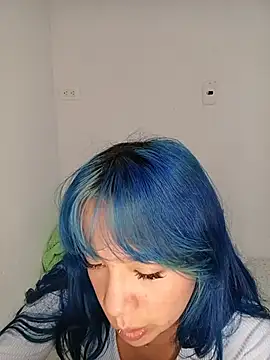 mistyyblue online show from June 14, 2:09 am