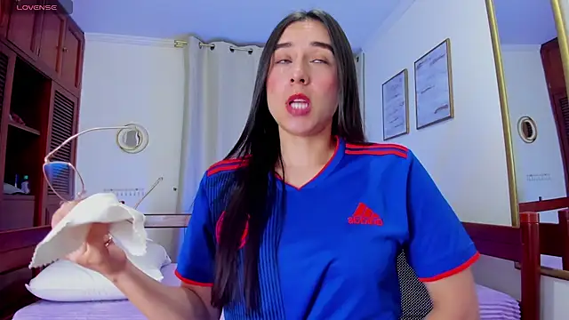 Elisabetta Amour online show from June 23, 10:13 am