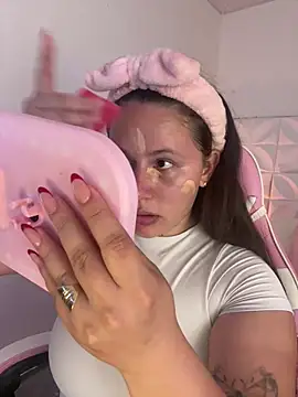 Ivonny Goldie online show from July 8, 11:18 pm