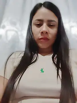 Nicol Alvarez1 online show from July 12, 6:58 am
