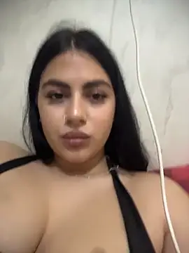 LilyLovell online show from May 24, 6:07 pm
