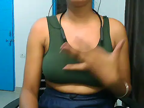 ur sassypriya online show from June 18, 4:34 pm
