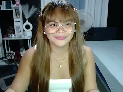 Kendallfoxx online show from May 26, 7:35 pm
