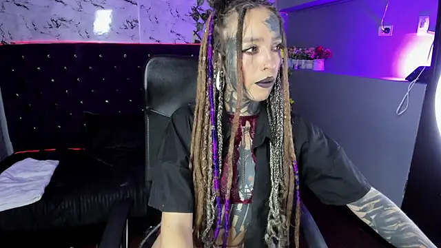 Lucy Doll8 online show from June 3, 8:58 pm