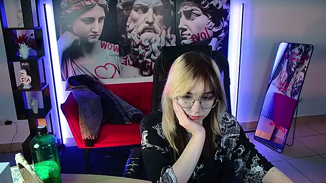 NyxCalderra online show from June 8, 7:25 pm
