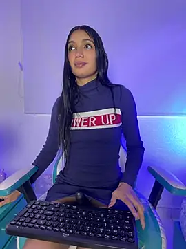 Arianna Toro  online show from August 7, 5:31 pm