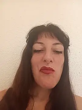 Valeriadolce online show from May 27, 10:45 am