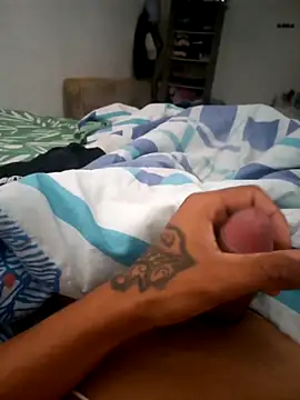 casalfodegostosoo online show from April 25, 2:14 pm