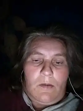 IrisMaris37 online show from June 12, 3:20 pm
