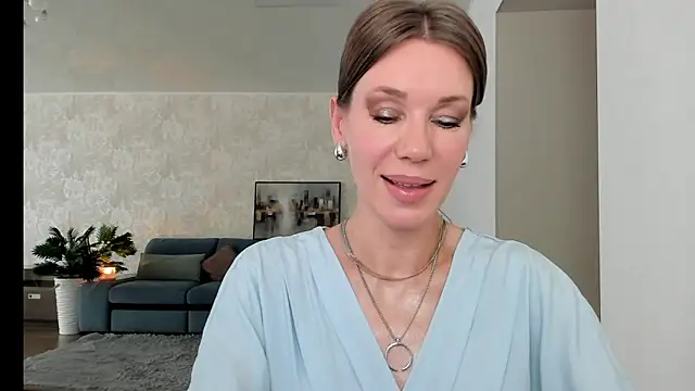 miababemi09 online show from May 21, 4:32 am