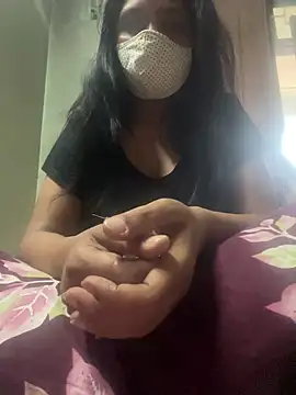 rani4184 online show from April 27, 5:37 am