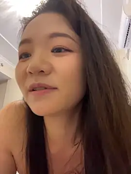 xiaochengzi505 online show from May 16, 1:30 am