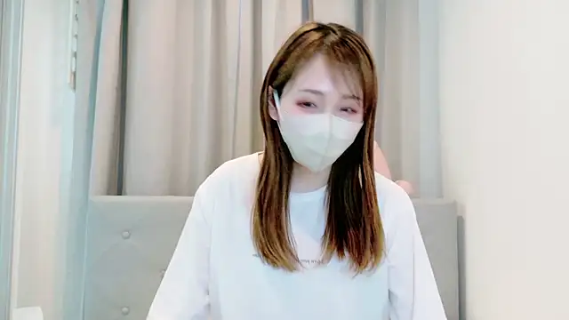 momoka  o0 online show from May 8, 3:32 am