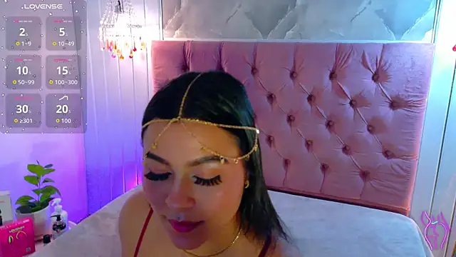 RenataPeach online show from July 3, 3:12 am