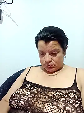 Samantha Kieran online show from May 26, 3:17 am