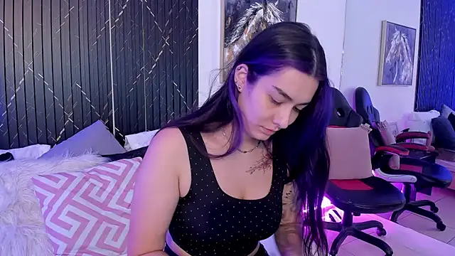 Bonnie Rider online show from June 5, 11:05 am