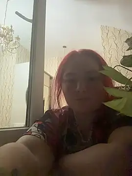 Esteri  Moon online show from August 7, 10:17 pm